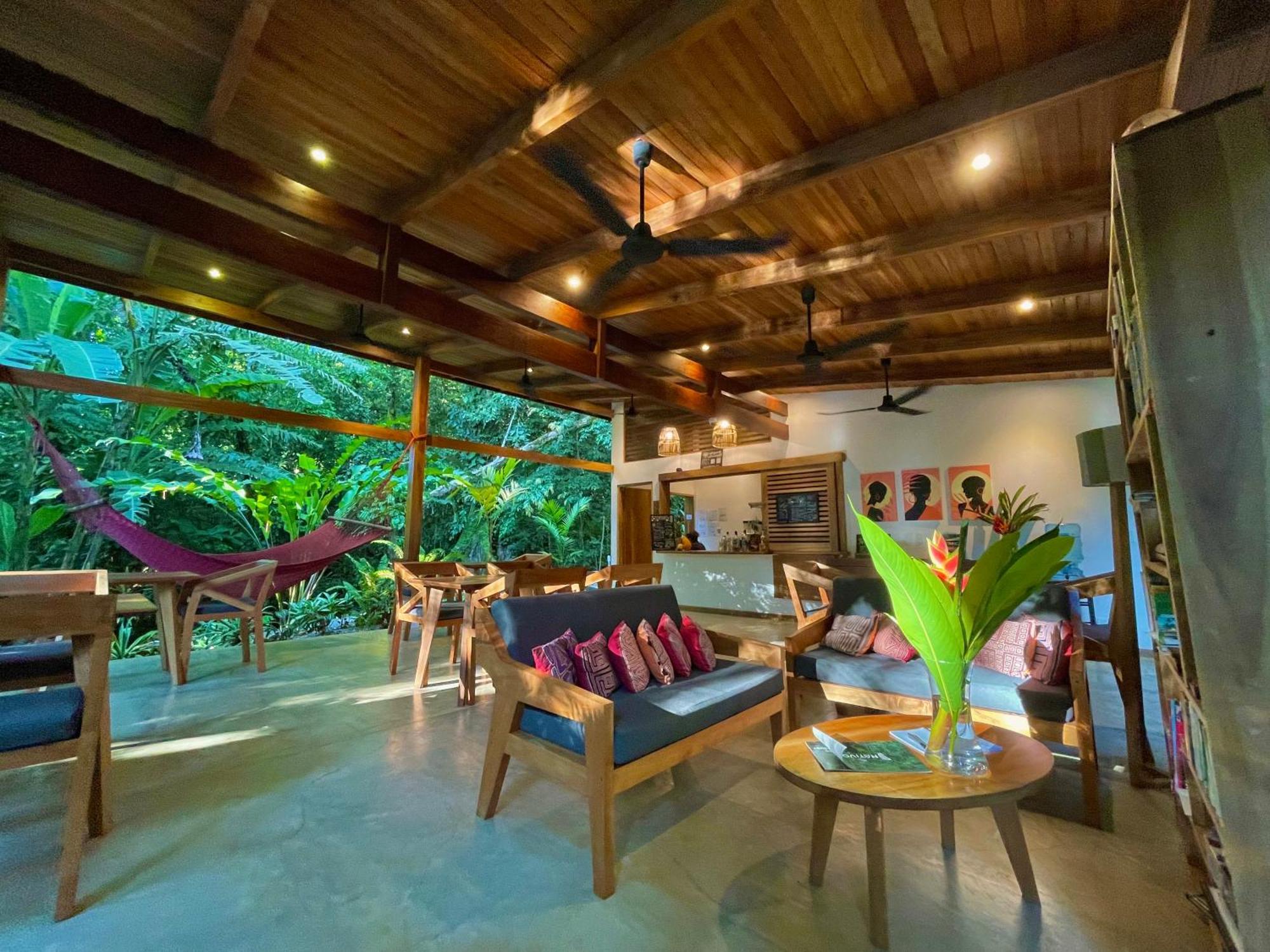 Satta Lodge (Adults Only) Puerto Viejo de Talamanca エクステリア 写真